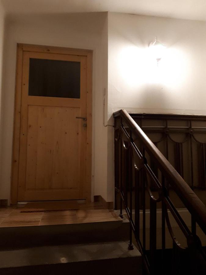סלאבונסקי ברוד Apartman Ana מראה חיצוני תמונה